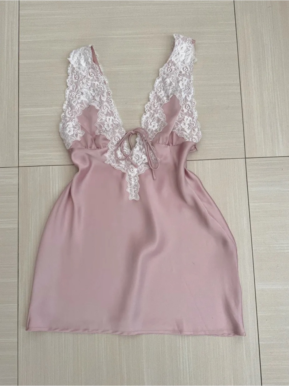 Princess Polly Blush Pink Satin Chemise with Cream Lace Trim - Picture 6 of 9
